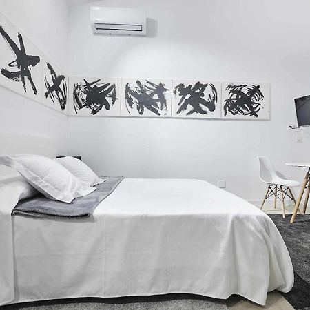 Triana Modern & Luxury Apartment เซบีญา ภายนอก รูปภาพ