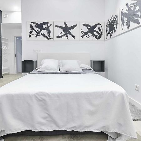 Triana Modern & Luxury Apartment เซบีญา ภายนอก รูปภาพ